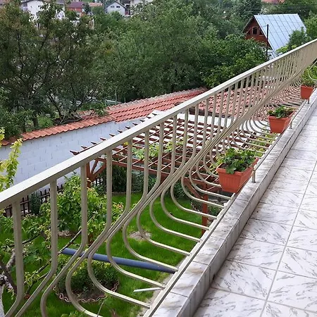 Pensión Nikolovi *